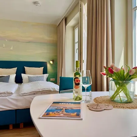 326, Seepark Apartment