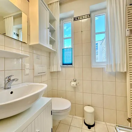326, Seepark Apartment